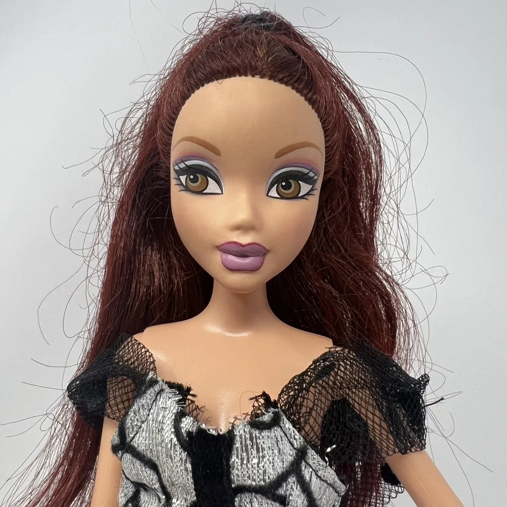 My Scene Barbie Doll CHELSEA Straight Reddish Brown Hair and Brown‎ Eyes